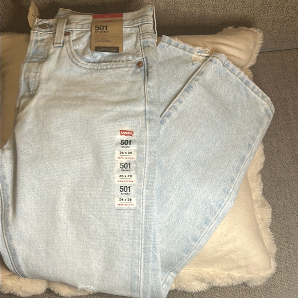 Levi's 501 Light Wash Jeans
